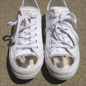 Sparkly white and gold Converse Chuck Taylor’s